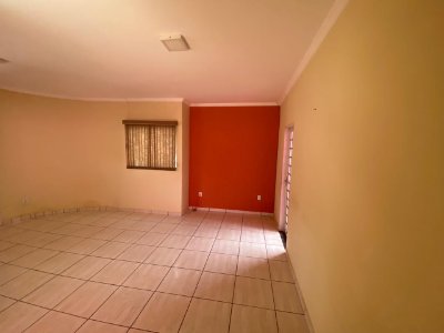 Imóvel Residencial - Jardim Belvedere - Proximo a Empresa Torque