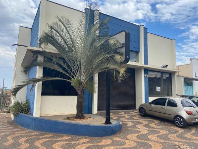 Barracao Comercial -Parque das Arvores