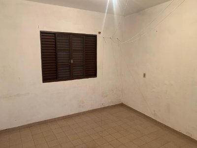 Imóvel Residencial - Jardim Belvedere - Proximo a Catedral Quadrangular