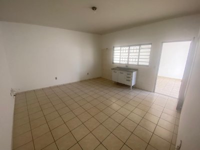 Imóvel Residencial - Jd. Universitario