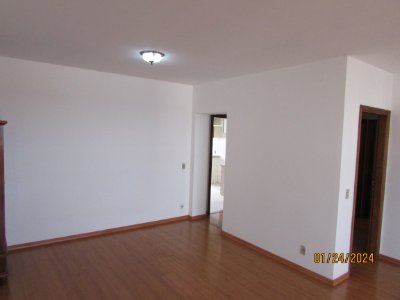 Apartamento - Região Central -  proximo ao Cafe Baoba
