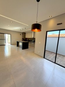 VENDA - Imóvel Residencial Jd. Candida