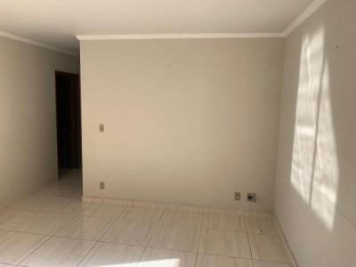 Apartamento Terreo - VENDA - Cond. Resid. Alto das Araras