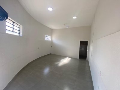 Imóvel Comercial ( Esquina ) - Avenida Loreto