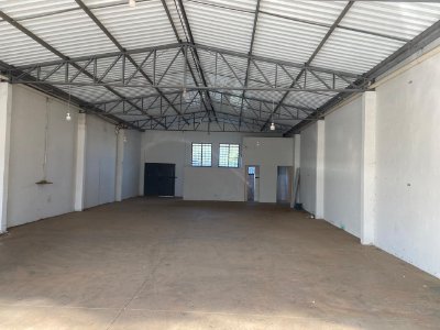 Salão comercial - Proximo a KBG
