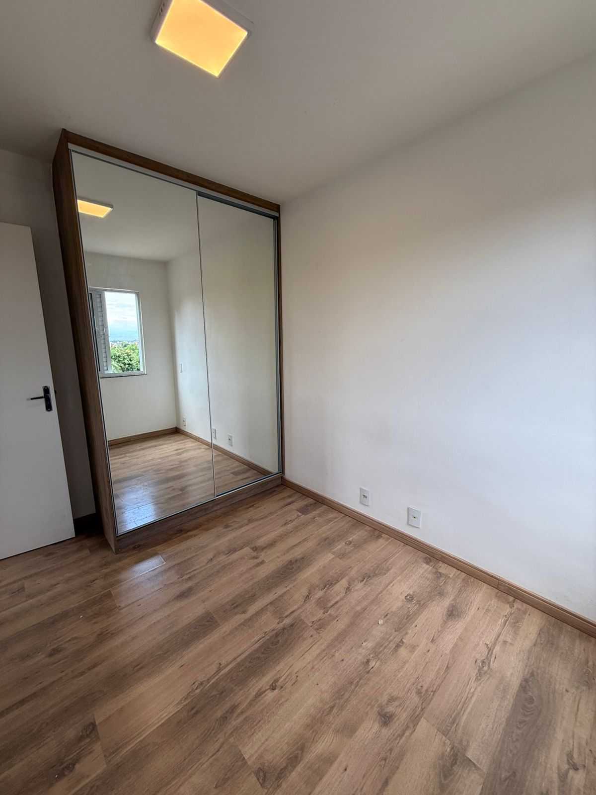 Apartamento - Jardim Maria Rosa