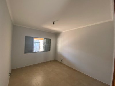 Imóvel Residencial - Jardim Santa Olivia II