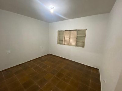 Imóvel Residencial - Jd. Luiza Maria