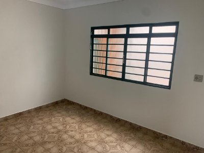Imóvel Residencial - VENDA - Jd. das Flores- Proximo ao Hospital Unimed